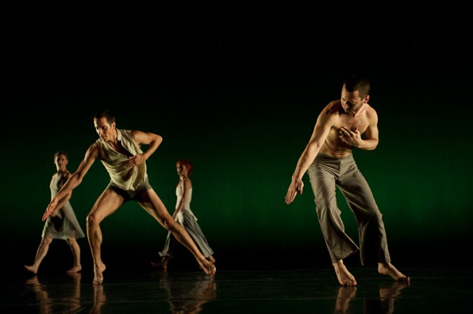 Kate Weare Company &quot;Garden&quot; Photo by Christopher Duggan